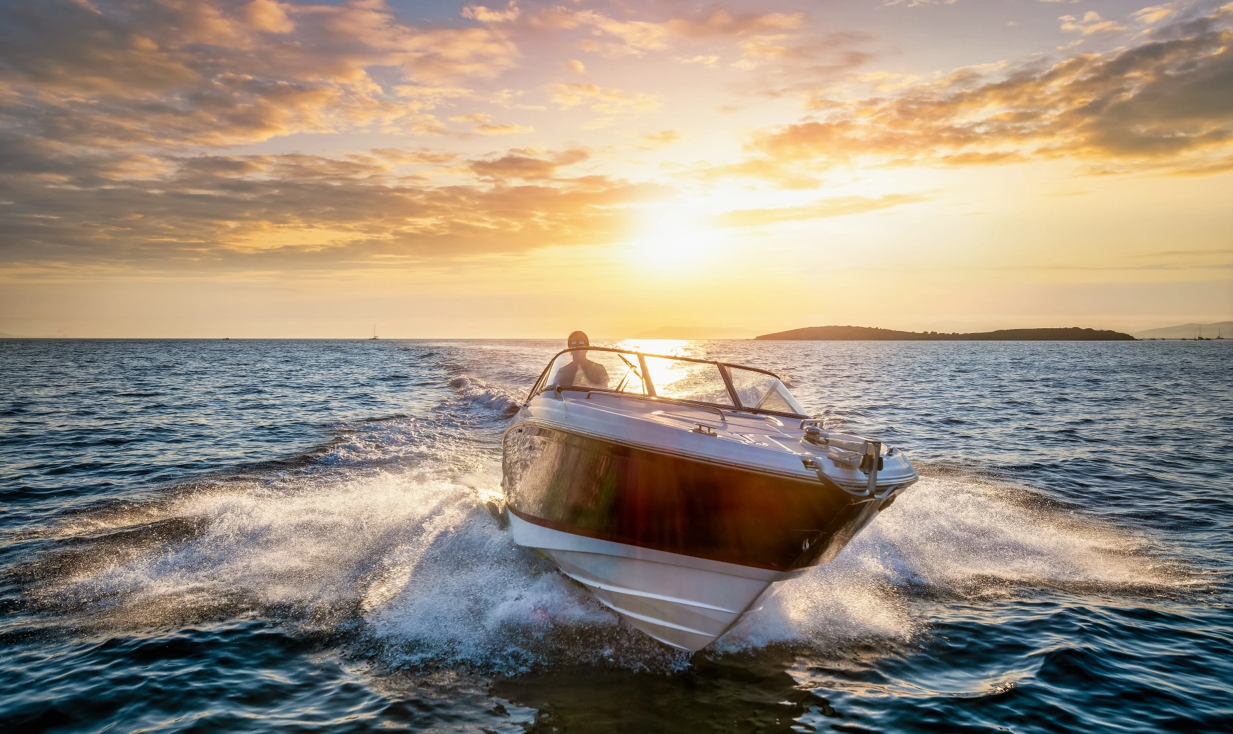 las vegas boat on the lake